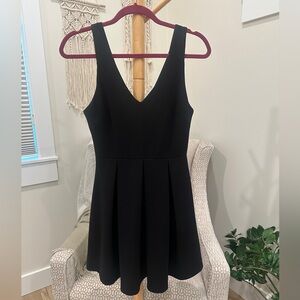 Lush Black Sleeveless Fit & Flare Dress Women’s Medium